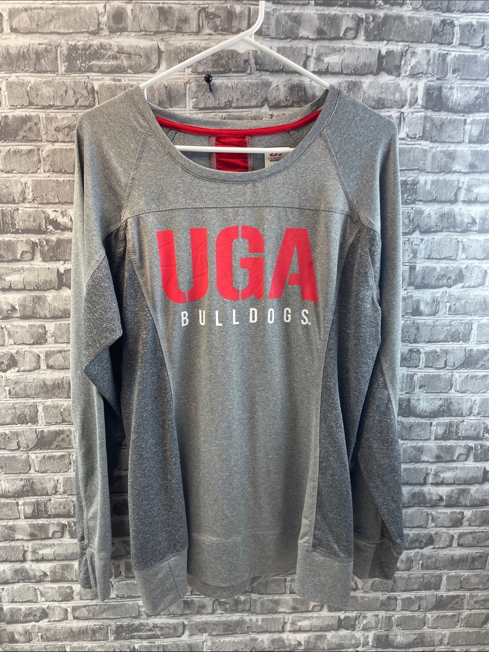 Georgia Bulldogs‎ 
J. America Gray and Red Athletic Pullover